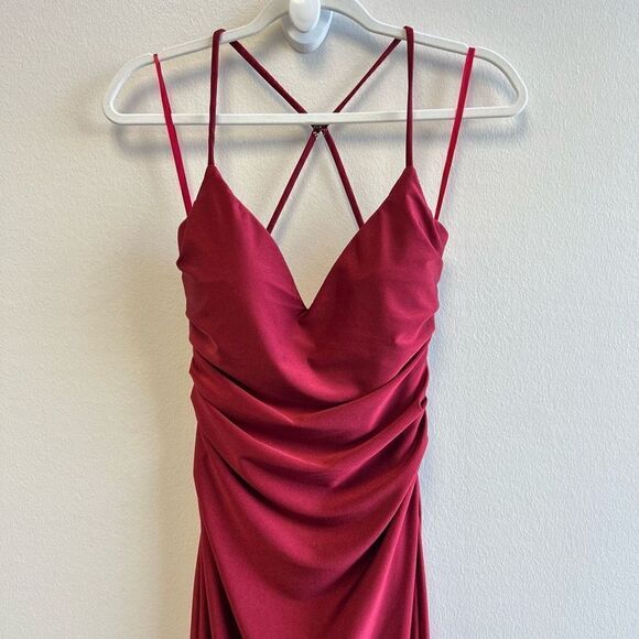 La Femme Women’s Size 2 Burgundy Ruched Party Cocktail Mail Dress Gown Stretch - Picture 2 of 10
